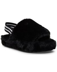 steve madden fuzzy sandals