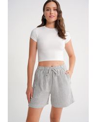 MixRay - High-Waisted Striped Wide Leg Shorts - Lyst