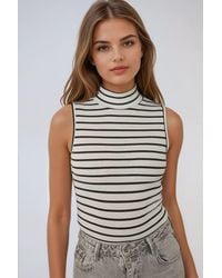 Hiccup - Striped Half Turtleneck Sleeveless Fitted Knit Top - Lyst