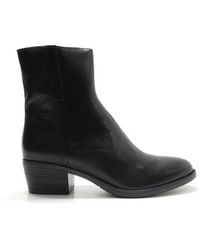 AQA - A8488 - Lyst