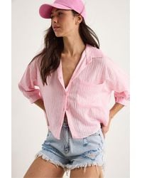 Bianco Lucci - Textured Striped Crop Shirt With Button Closure And Pocket - Lyst