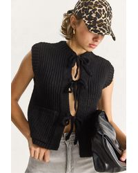 Bianco Lucci - Textured Knitwear Waistcoat With Tie Closure - Lyst