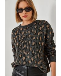 Bianco Lucci - Leopard Print Crew Neck Sweater - Lyst