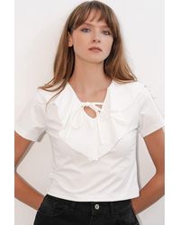 Bigdart - Frilly Tie-Front Crop Top - Lyst