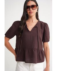 MixRay - Gestructureerde Mousseline Crew Neck Blouse Met Binding Detail - Lyst