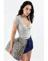 Busem - V-Hals Geribbelde Slanke Fit Blouse - Lyst