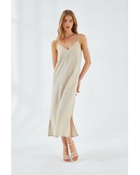 MixRay - V-Neck Slit Midi Dress - Lyst