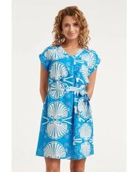 Smashed Lemon - Blauwe Jurk Met Witte Schelpenprint En Ceintuur - Lyst