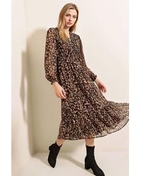 Bigdart - V-Neck Midi Dress With Button Closure - Lyst