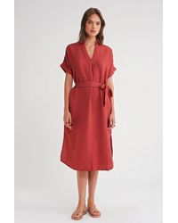 MixRay - Belted Short-Sleeve Midi Dress - Lyst