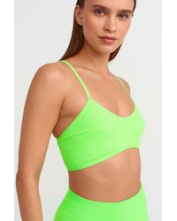 Dilvin - Ribbed V-Neck Crop Bralet Top - Lyst