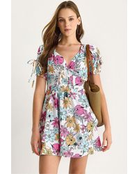 Bianco Lucci - Printed V-Neck Cut Out Midi Dress - Lyst
