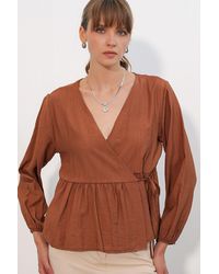 Bigdart - V-Neck Tie Detail Crepe Wrap Blouse - Lyst