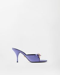 Versace - Opera Bow Patent Mules 85 Mm - Lyst