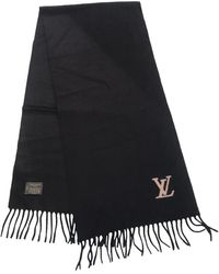 Louis Vuitton Pañuelos. Bufandas en cachemira negro