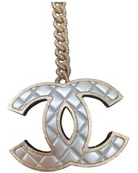 Chanel Accesorios para bolsos en metal dorado CC - Multicolor