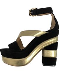 Ferragamo Leder Pumps - Schwarz