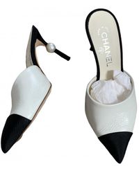 Chanel Ciabatte in Pelle - Bianco