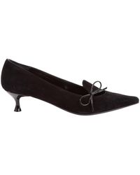 Ferragamo Scarpe col tacco in scamosciato nero \N