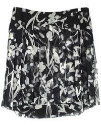 Chanel Falda en seda negro \N