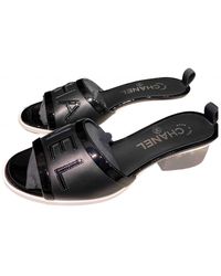 Chanel Leder Pantoffeln - Schwarz