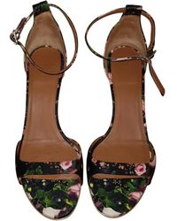 Givenchy Sandales Shark en Cuir Noir - Multicolore