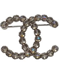 Chanel Broche en Acero Plateado - Multicolor