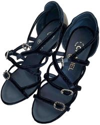 Chanel Samt Römersandalen - Schwarz