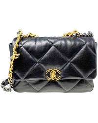 Chanel 19 Leder Handtaschen - Schwarz
