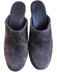 ugg lynwood waterproof clog