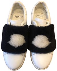 Moncler Baskets en Cuir Blanc - Multicolore