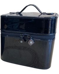 Chanel Trousse da bagno in Vernice - Nero