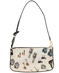 Louis Vuitton Pochette Accessoire Lackleder Clutches - Weiß