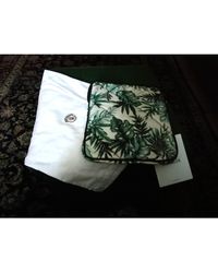 Moncler Sac pochette en tissu tessuto impermeabile multicolore