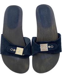 claquette chanel transparente