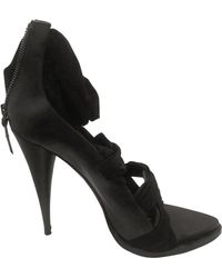 Givenchy Sandales à talons cuir noir