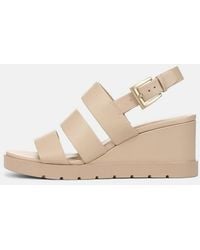 Vince - Rochel Leather Wedge Sandal - Lyst