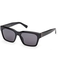 Guess - Gu00299 01D Sunglasses Injected Smoke Squared Polarized - Lyst