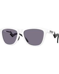 Oakley - Oo9289 Frogskins Hybrid 928908 Sunglasses O_Matter Round Normal - Lyst