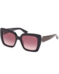 Guess - Gu7889 01T Sunglasses Acetate Bordeaux Squared Normal Shaded - Lyst