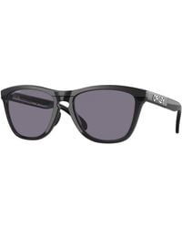 Oakley - Oo9284 Frogskins Range 928411 Sunglasses O_Matter Round Normal Prizm - Lyst