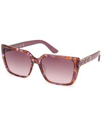 Guess - Gm00035 83T Sunglasses Acetate Bordeaux Squared Normal - Lyst