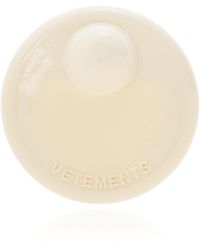 Vetements - Brooch With Logo - Lyst