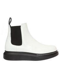 hank op chukka boot