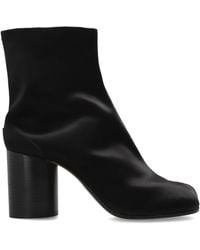 Maison Margiela - Heeled Ankle Boots With 'Tabi' Cut-Out - Lyst