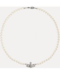 Vivienne Westwood Man. Bas Relief Pearl Necklace Platinum in White for