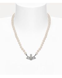 Vivienne Westwood - Mini Bas Relief Pearl Necklace Swarovski Pearls - Lyst