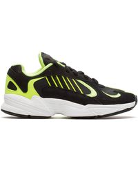 adidas yung 1 nere con punta bianca