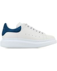 McQueen - Oversize Sneakers With Avio Blue Suede Spoiler - Lyst