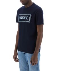 Versace - T Shirt Con Logo Ricamato - Lyst